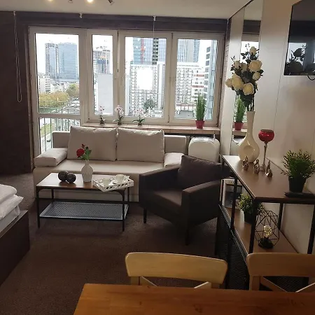 Alma Apartments Rondo Onz Warszawa Zewnętrze zdjęcie