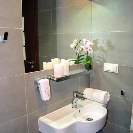 Alma Apartments Rondo Onz Warszawa Zewnętrze zdjęcie